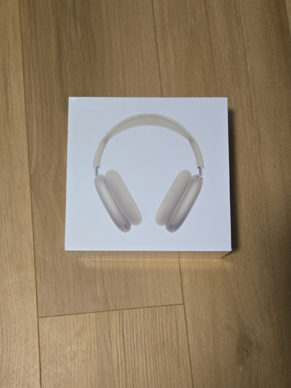 Apple AirPods Max Starlight